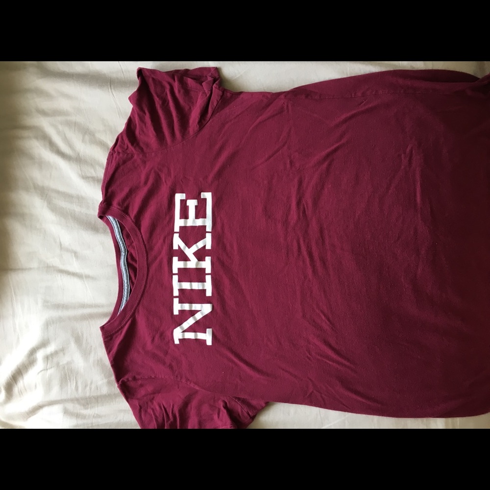 Nike tee